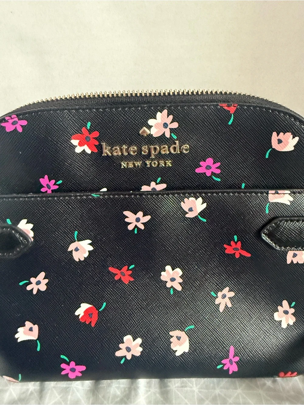 Kate Spade Black Floral Dome Crossbody excellent condition